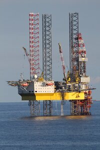 Crane distant technology