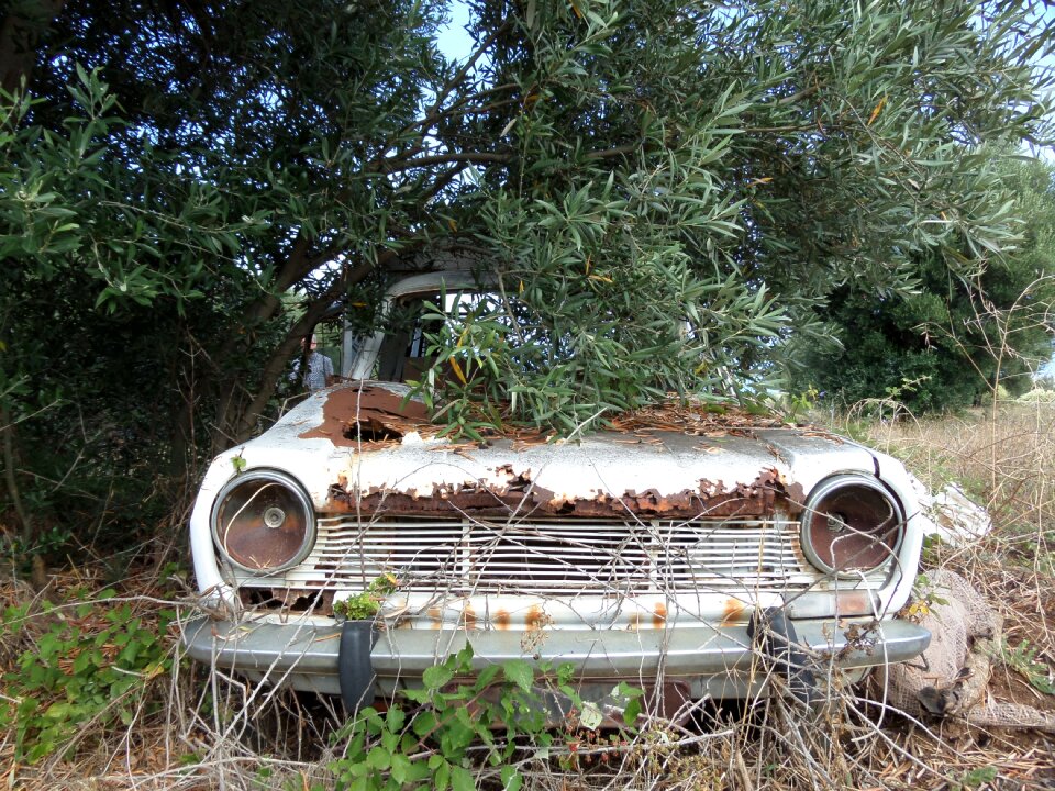 Car wreck old corroded