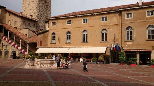 Plaza university source