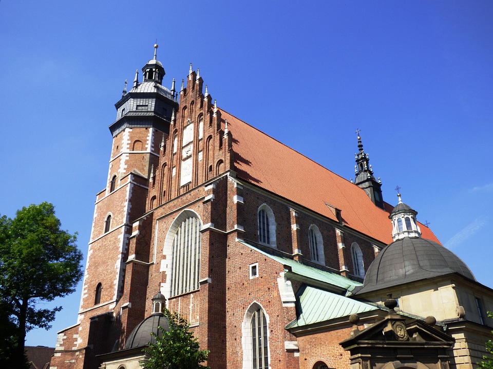 Monument buildings architecture