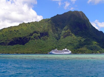 Island tahitian princess cruise photo