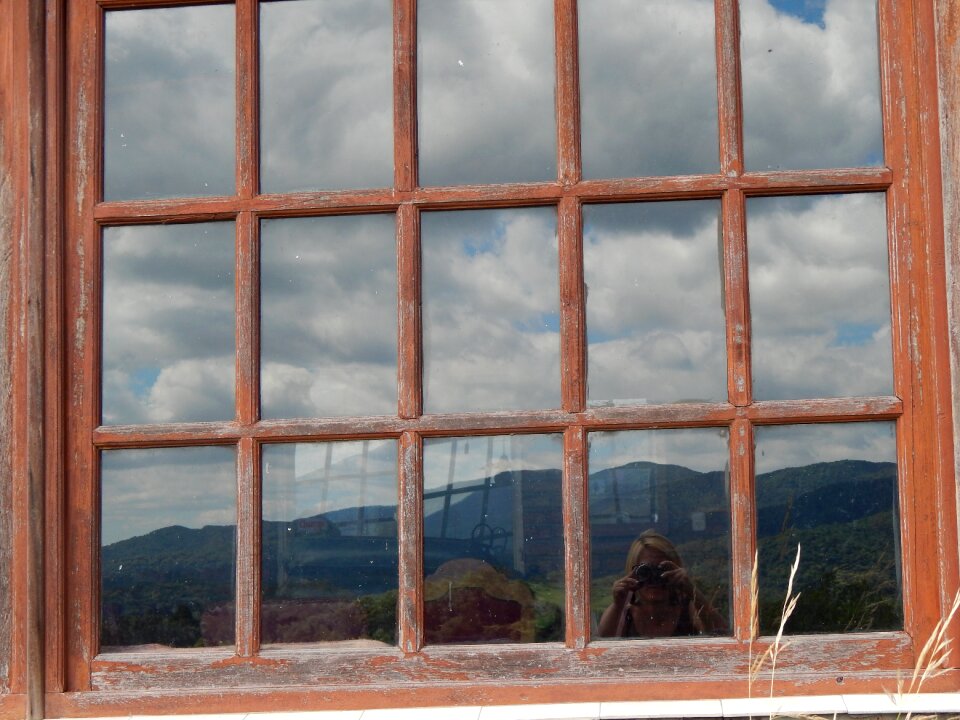 Picture window mountain hobby