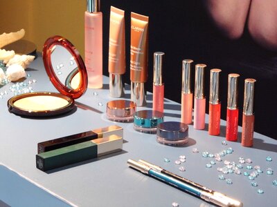Cosmetic products lipstick