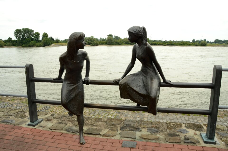Talk fence girl friends