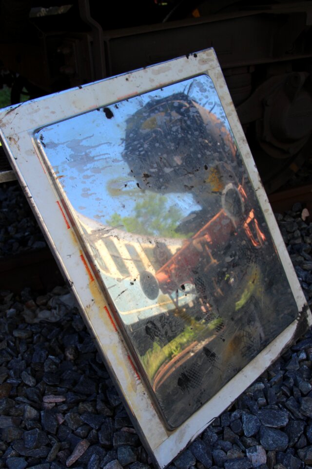 Loco mirror railway