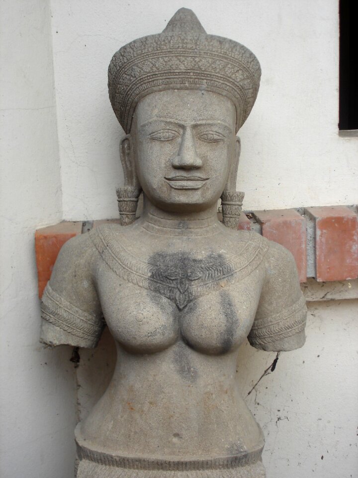 Lampang carved stone suburb