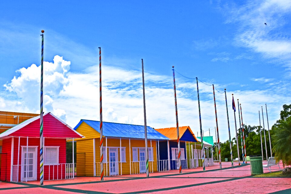 Hut architecture housing
