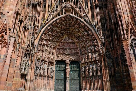 Dom strasbourg entrance door photo