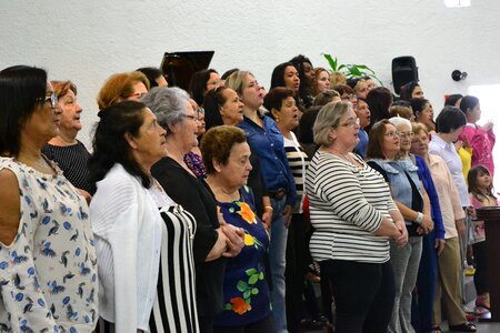 Women meeting prayer photo
