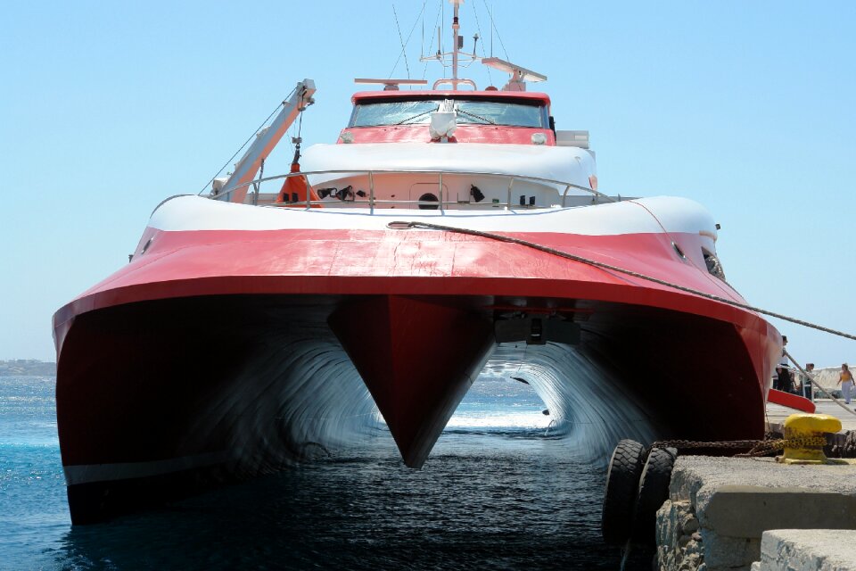 Travel water yacht