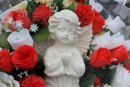 Grave ornament artificial