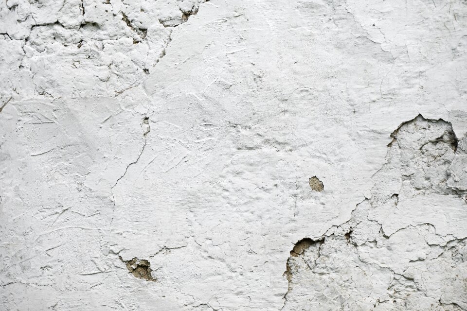 Old plaster white cracks