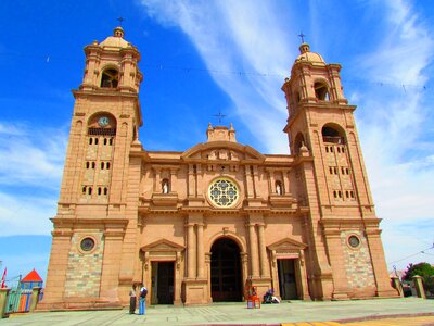 Church architecture peru
