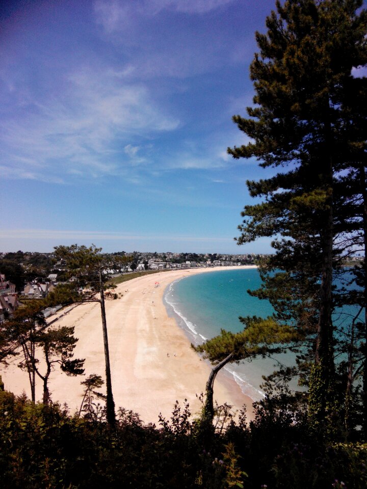 Beach saint-cast-leguildo seen from the tip of the guard