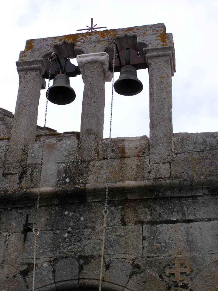 Mt etna ruin
