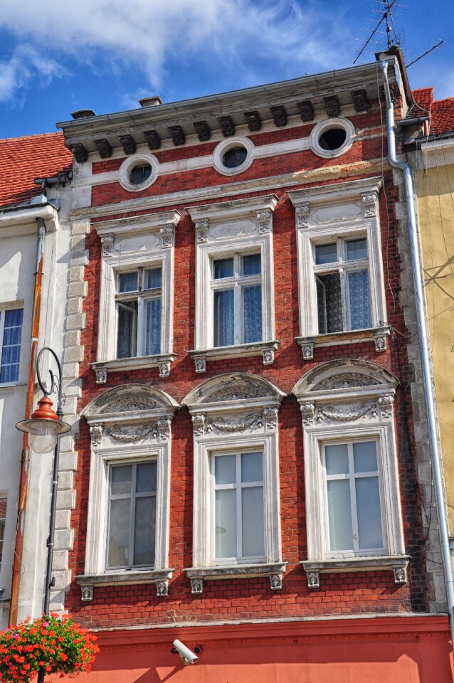 Monument the old town old house