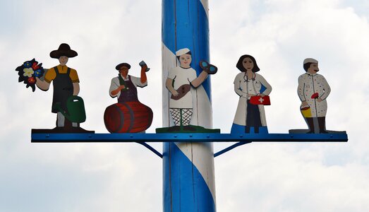 Maypole set up tradition customs