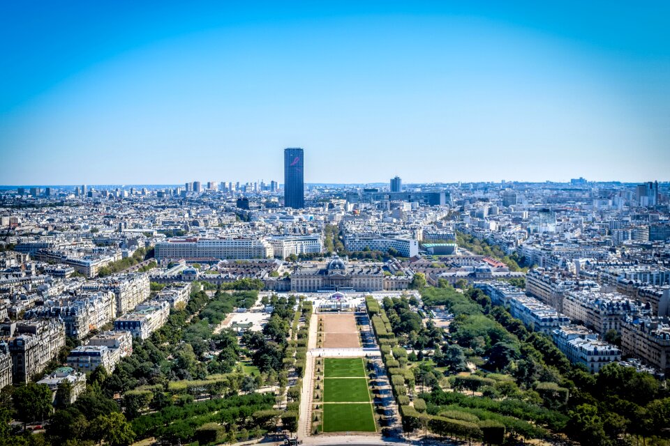 Paris skyline metropolis