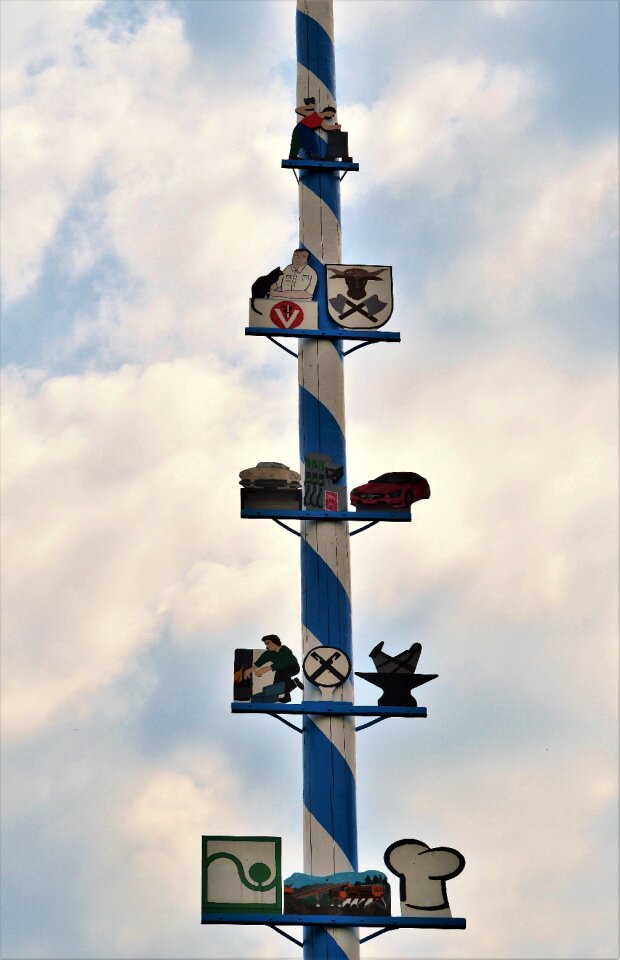 Maypole set up tradition customs