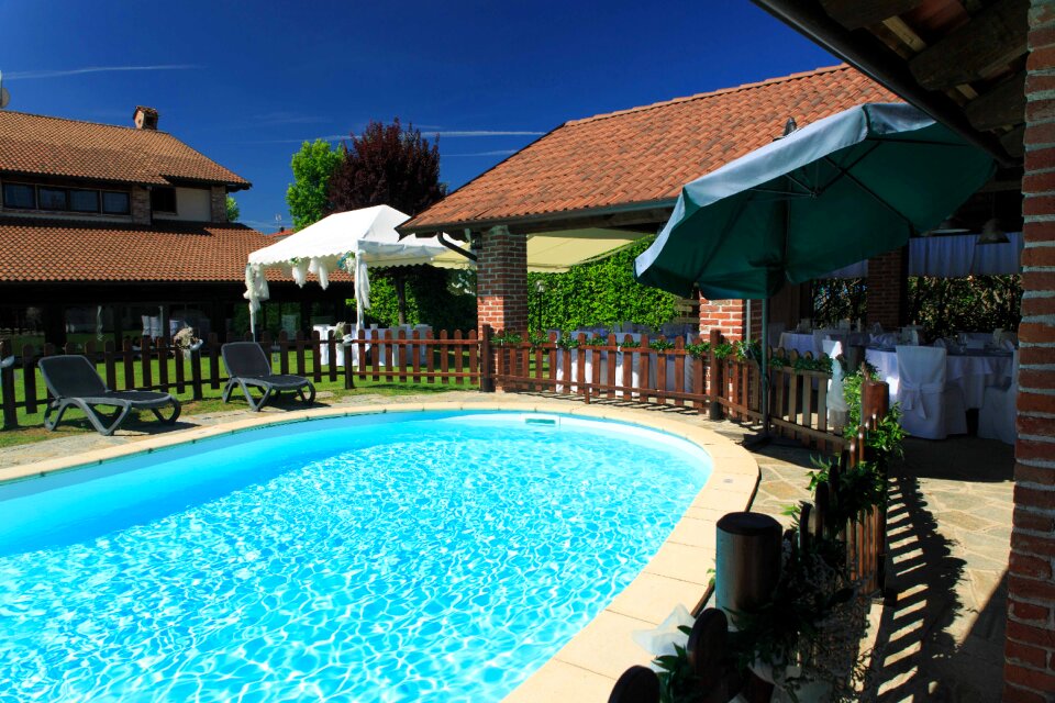 Pool restaurant meeting