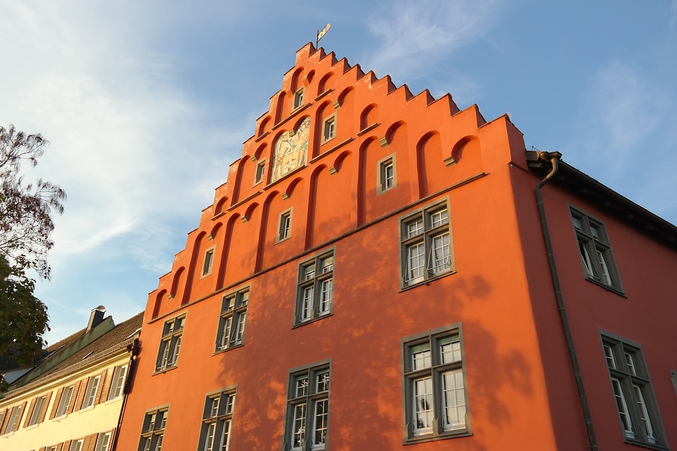 Red gredhaus crow stepped gable meersburg