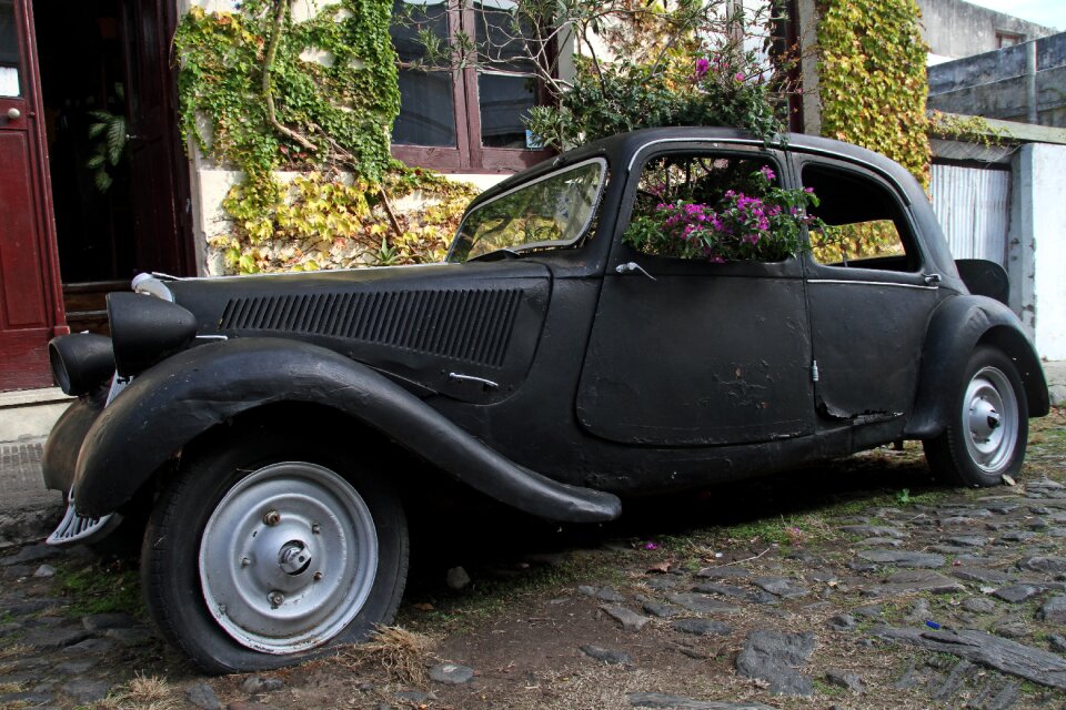 Transportation antique black