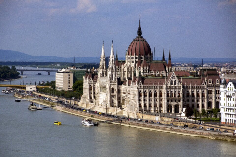 Building architecture government