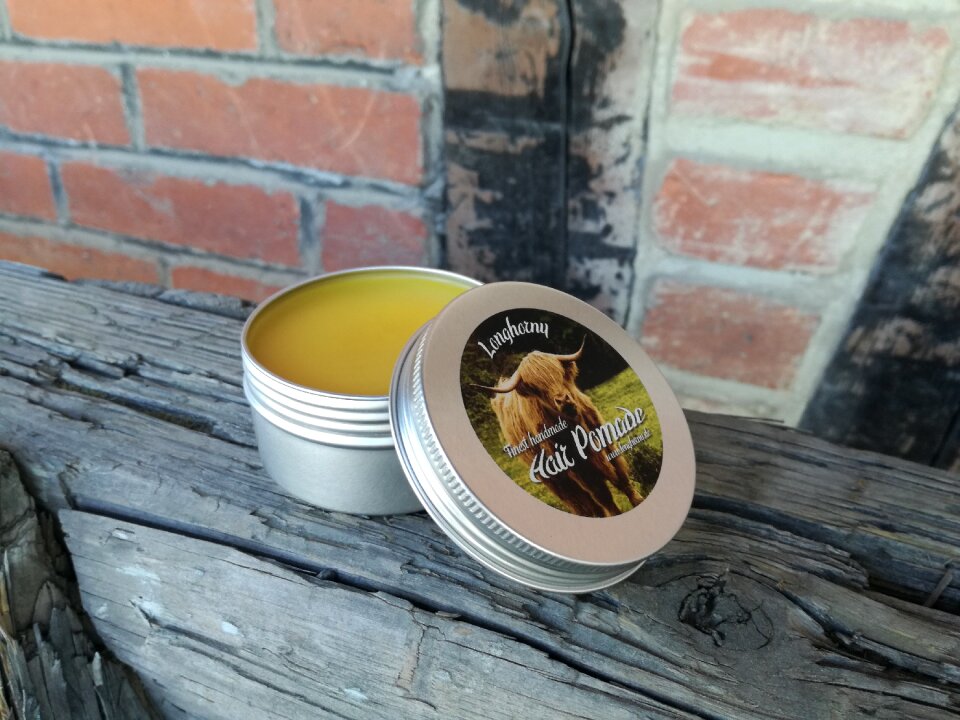 Hair cosmetics hair beeswax