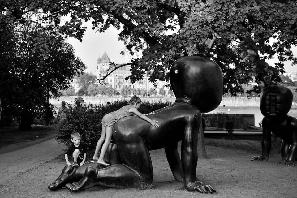 Children statue bw