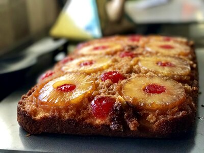 Pineapple baked dessert
