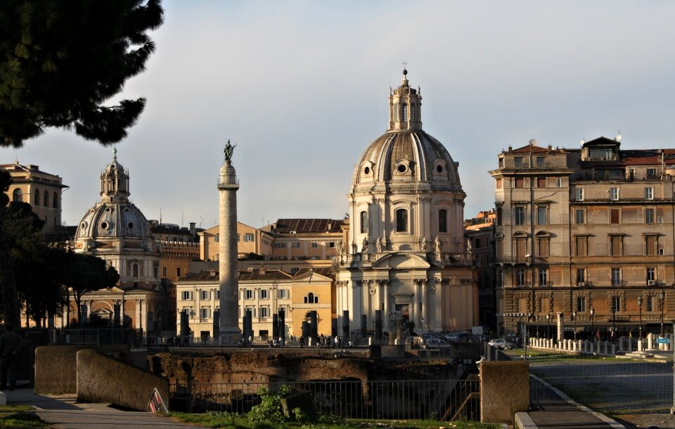 Italy building cities