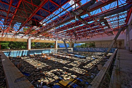 Hotel war damage