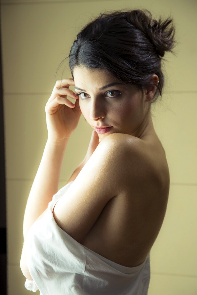 Delicate light model