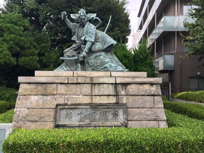 Japan statue samurai
