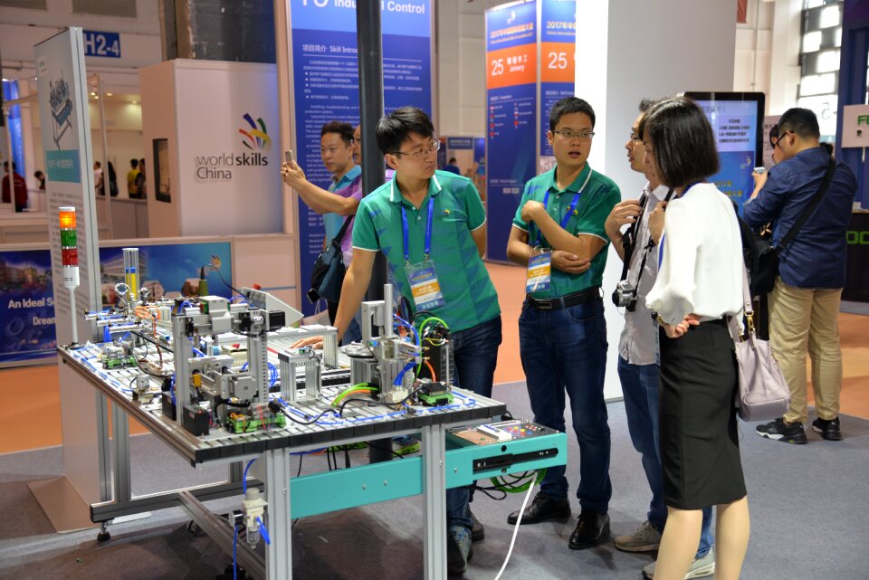 Skills competition exhibition visit