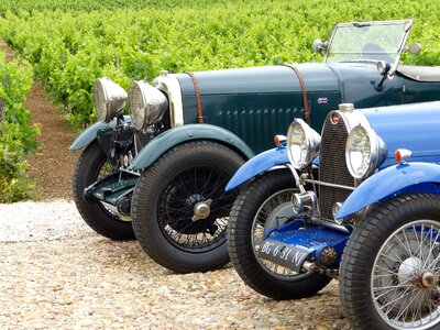 Old car bugatti lagonda