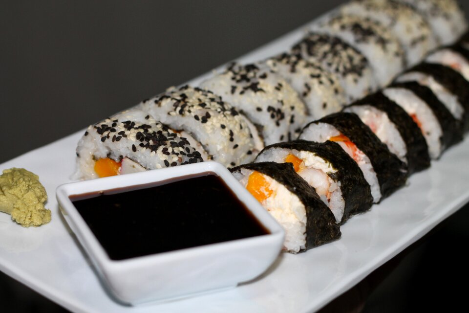 Sushi makizushi futomaki