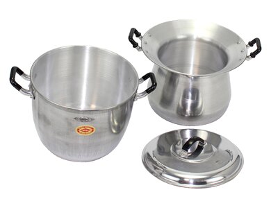 Container steamer steam