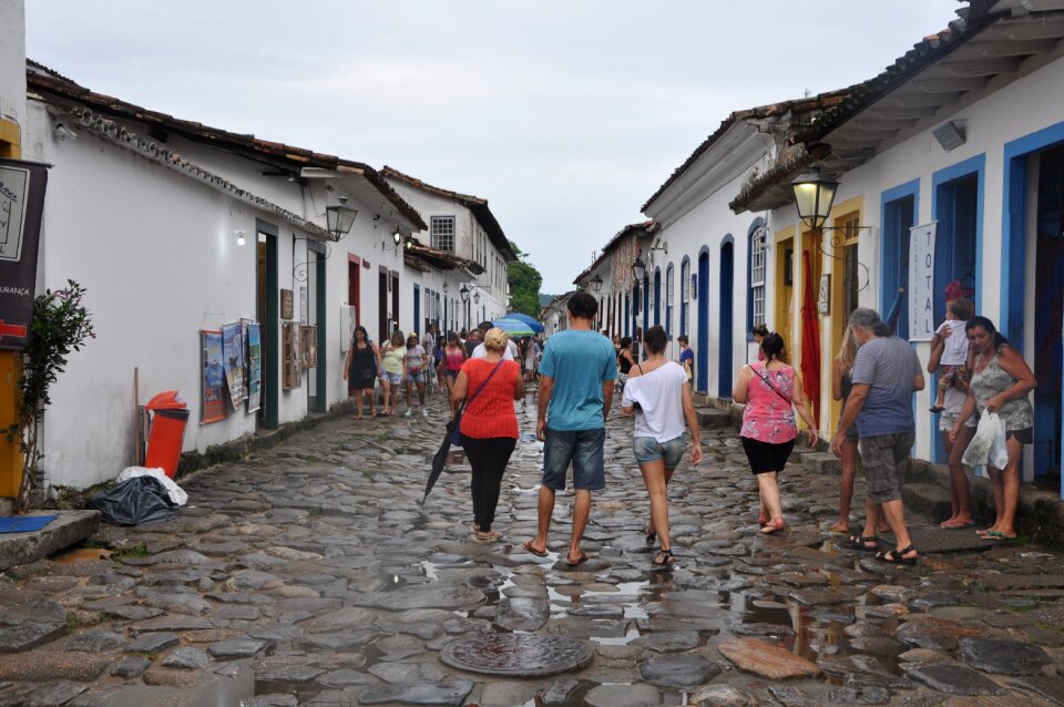 Parachi brazil street