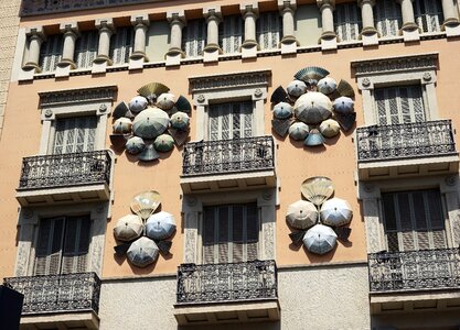 Building stucco elements screens photo