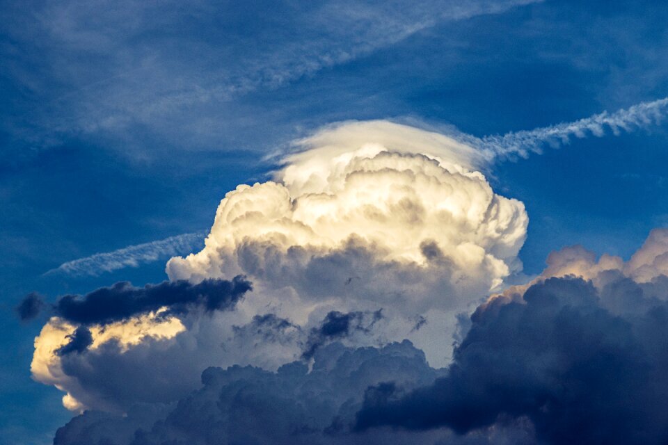 The clouds sky clear