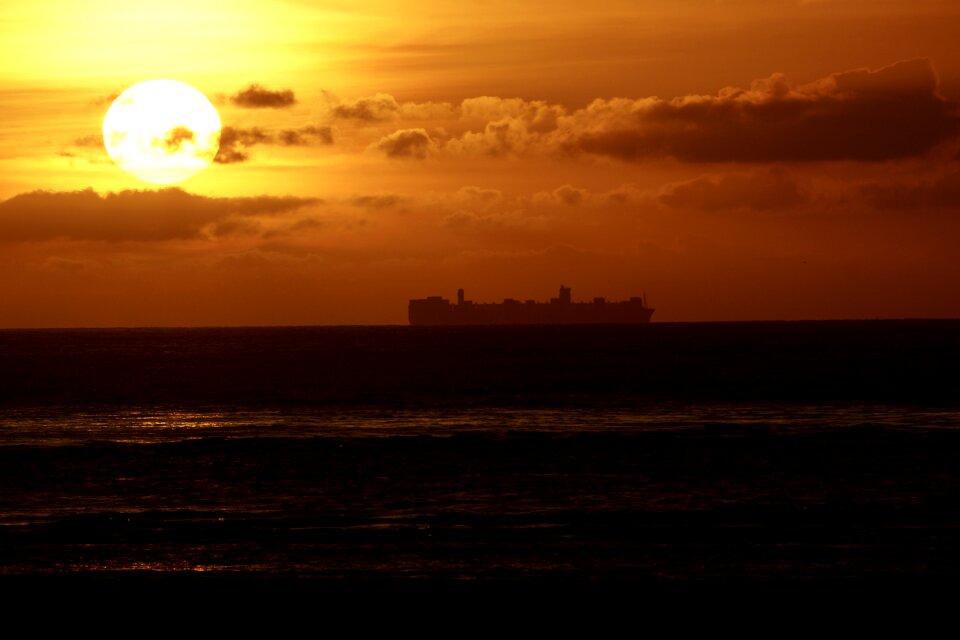 Sunset sea water romance