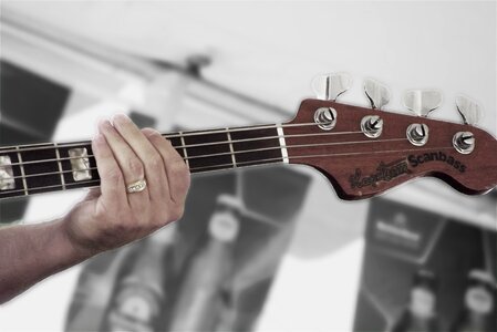 Instrument guitarist fingers