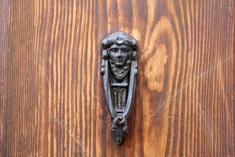 Deco input front door