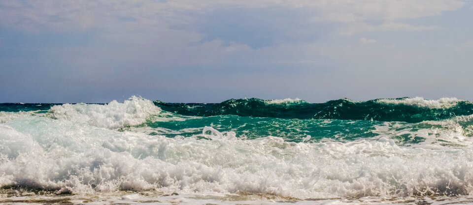 Spray sea nature