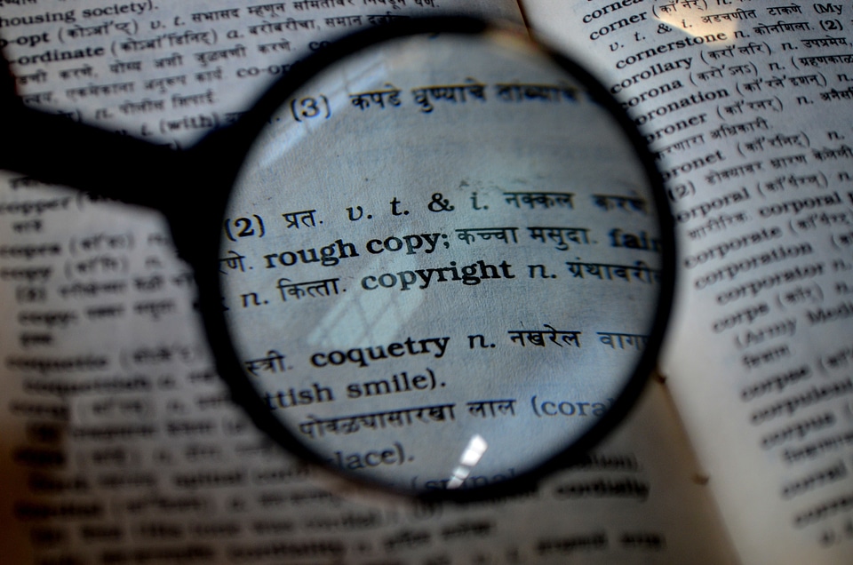 Loupe book dictionary