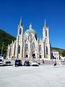 Sanctuary sorrows castelpetroso