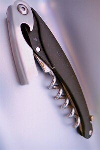 Open cork closures
