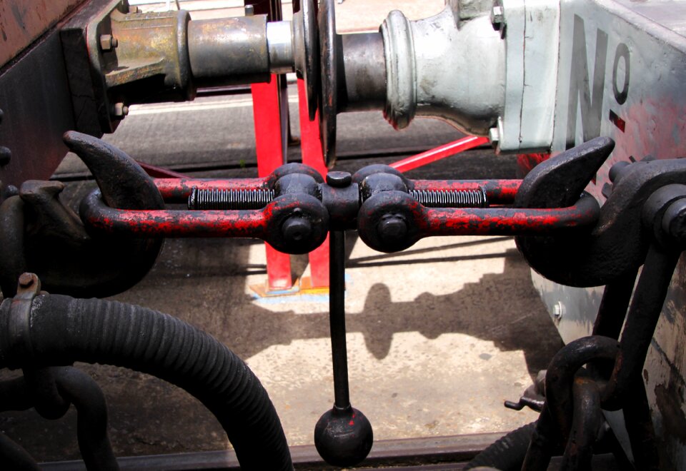 Transport outdoors mechanism