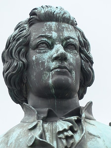 Bronze statue statue mozart square
